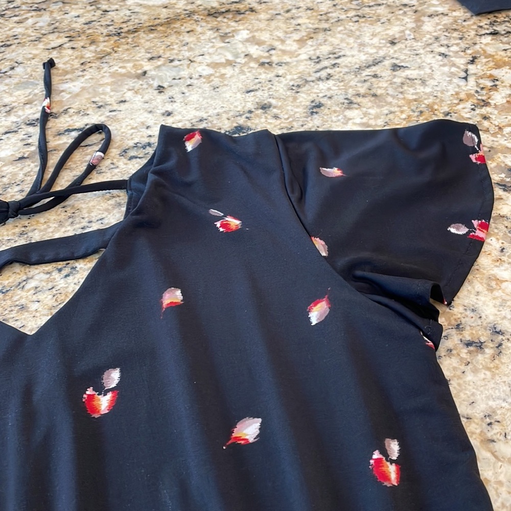 Maurice’s - Black Floral Dress Elastic Waist V Neck, Back Neck Tie, size medium - Picture 8 of 12
